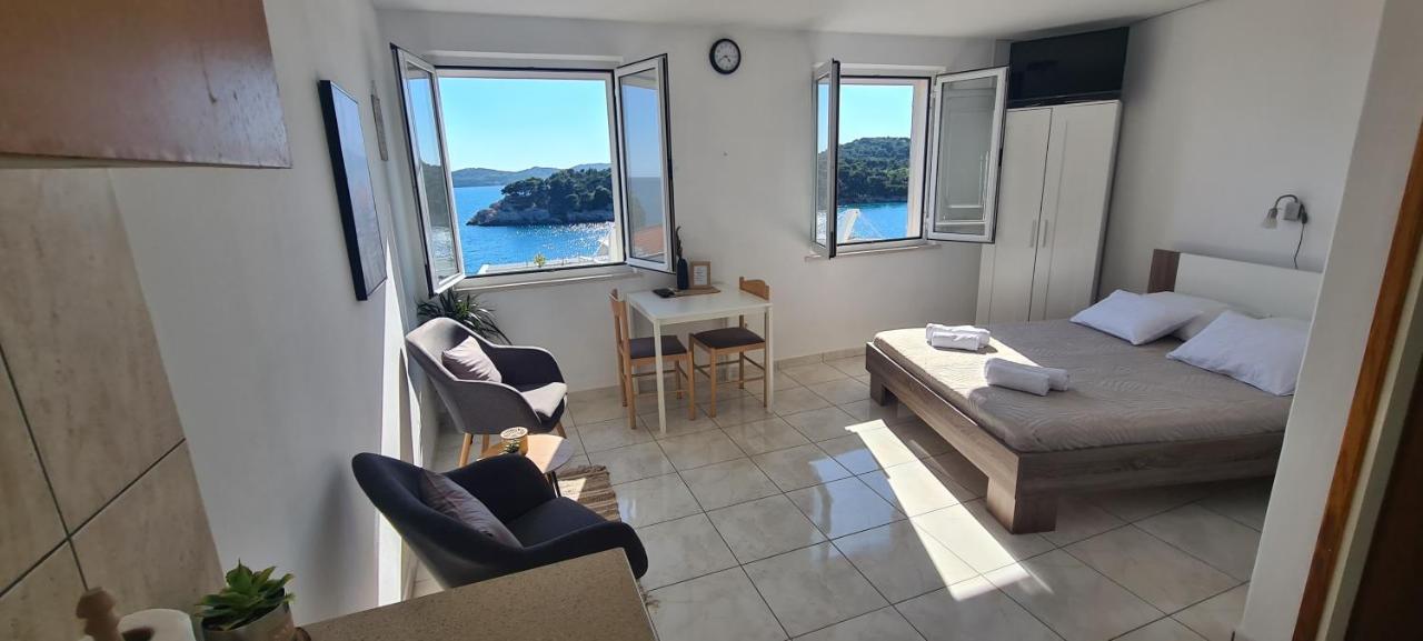 Apartments Matea Studio Apartment Štikovica Eksteriør billede