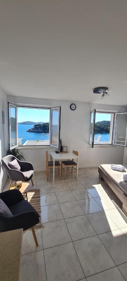 Apartments Matea Studio Apartment Štikovica Eksteriør billede