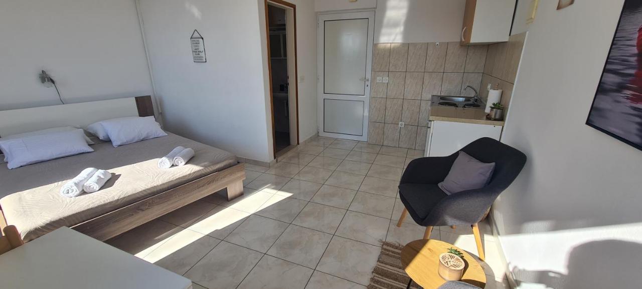 Apartments Matea Studio Apartment Štikovica Eksteriør billede