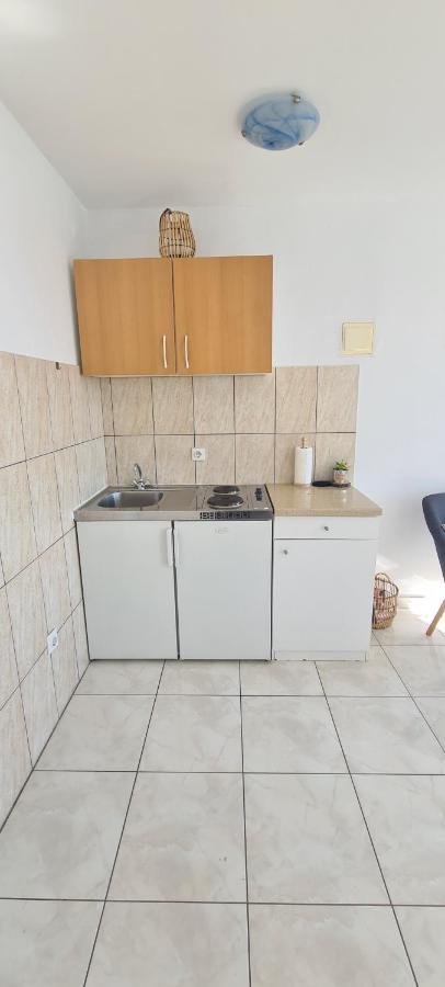 Apartments Matea Studio Apartment Štikovica Eksteriør billede