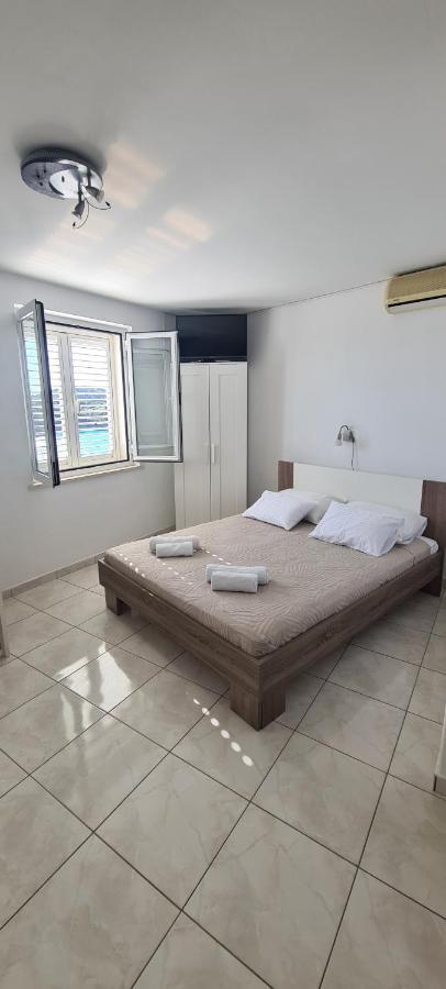 Apartments Matea Studio Apartment Štikovica Eksteriør billede