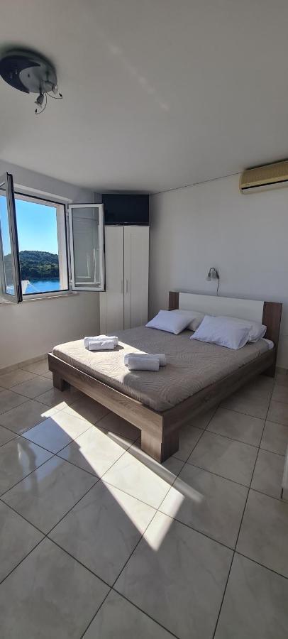 Apartments Matea Studio Apartment Štikovica Eksteriør billede