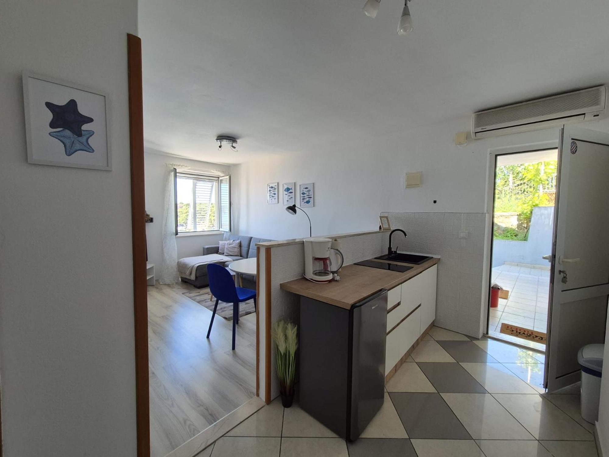 Apartments Matea Studio Apartment Štikovica Eksteriør billede